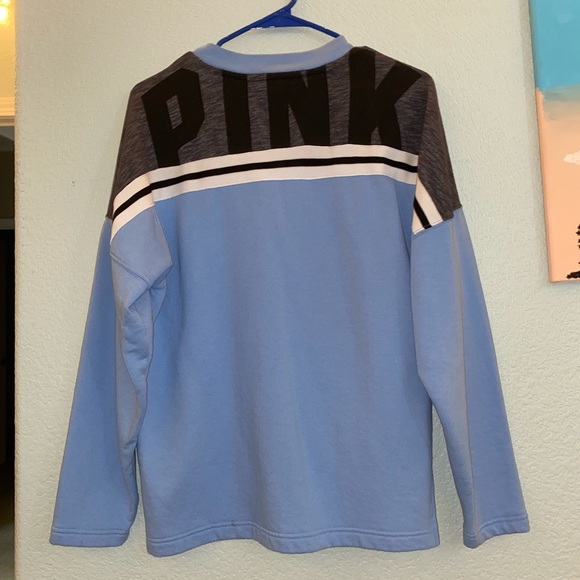 Victoria Secret PINK Crew - Picture 2 of 3